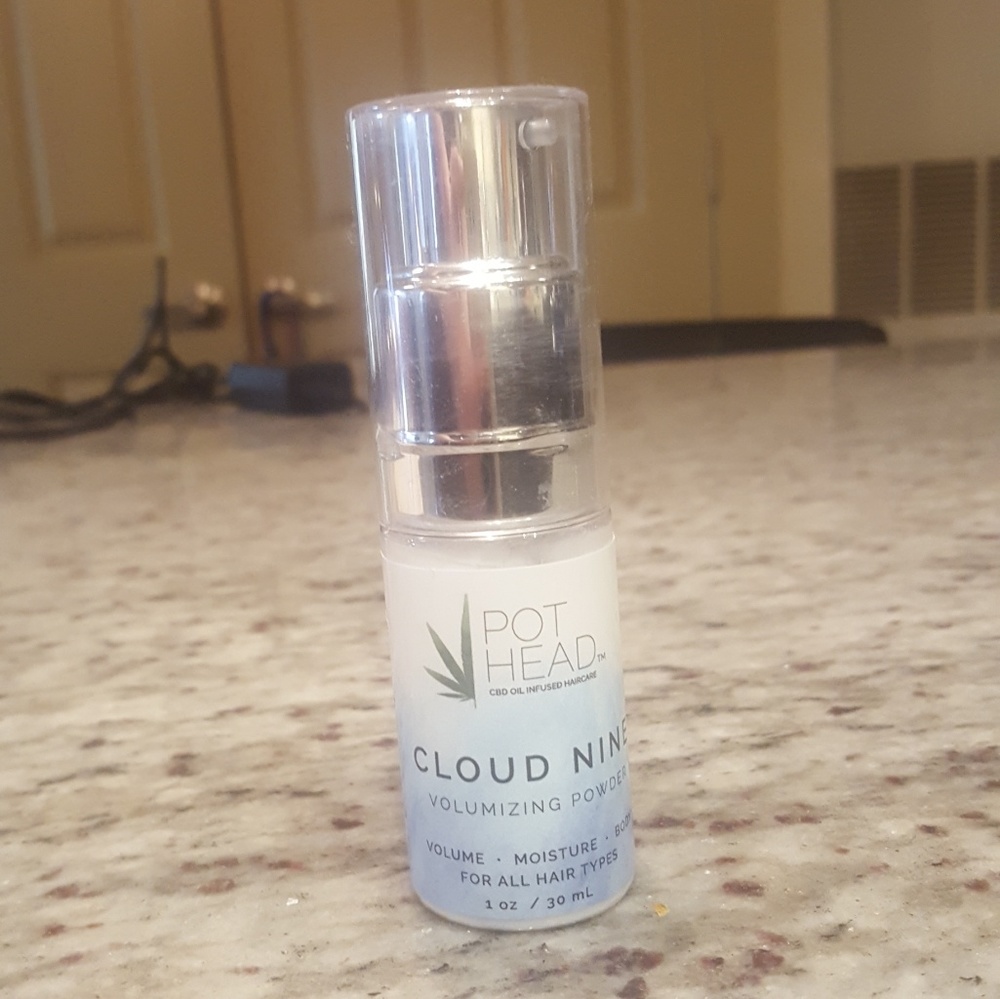 Pothead Cloud Nine. Kail Lowry